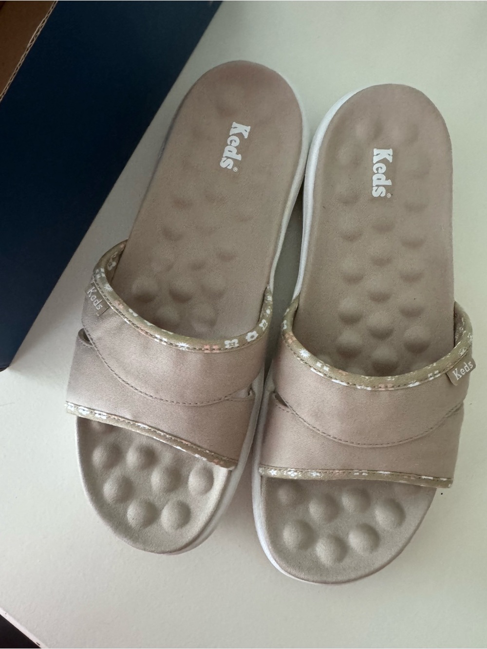 Keds Women’s Beige Slide Sandals